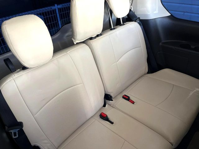 3��ڃV�[�g�͂�������ԗǍD����l�ł��������ƍ����Ē����܂��̂ŁA��l���ł̂��o���������N���N�ł��􂲉Ƒ��ŁA�C�̒m�ꂽ���ԂŁA�h���C�u�ɍs���̂��y���݂ł��ˁ�