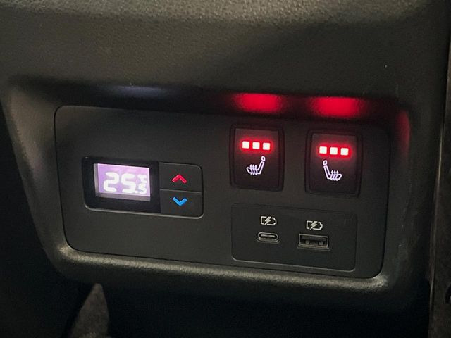 �y�V�[�g�q�[�^�[�z�������ɏd�󂷂�V�[�g�q�[�^�[!�G�A�R����葁�����܂��Ă����̂Ŋ�����̐l�����S�ł��ˁ�G�A�R���̉����͊������邩����A�Ƃ������ɂ����������߂ł��B