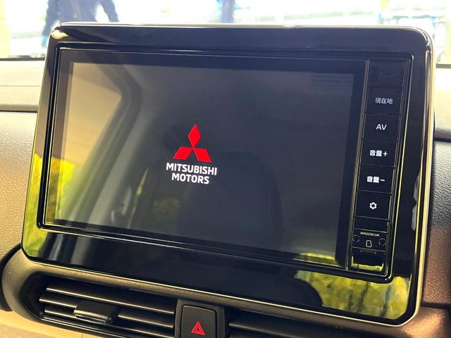 �y����9�^�i�r�z�l�C�̏����i�r�𑕔��B�I�[�f�B�I�@�\���[�����Ă���ABluetooth�ڑ�����΂������̃X�}�z��MP3�v���C���[�̉��y���Đ��\!�����̉^�]������Ɋy�����Ȃ�܂�!!