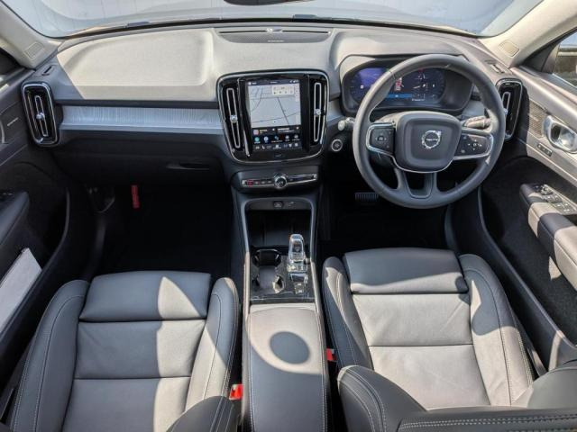 XC40ウルトラ B4 AWD 4WD