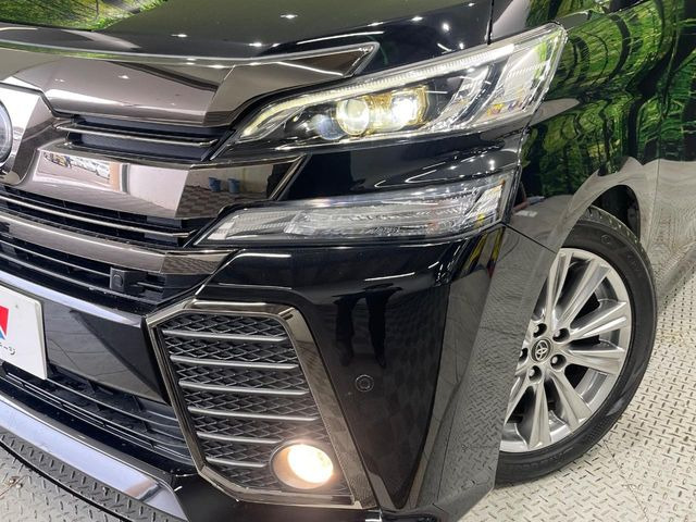 �yLED�w�b�h���C�g�z���V����ԑ��s�����ǍD�Ȏ��E���m�ۂ����S���ĉ^�]�ł��鍂�P�xLED�w�b�h���C�g�𑕔�!�_�����x�������A����d�͂��}�����Ă��܂��B