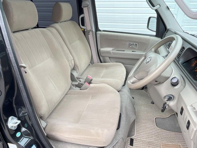 �^�]�ȃV�[�g���͎g�p�������Ȃ��A�ǍD�ȏ�ԂƂȂ��Ă��܂��B���J�Ɏg���Ă������Ƃ��悭�킩��܂��ˁB