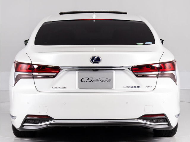 人気の白系ボディ!ソニッククォーツ外装!