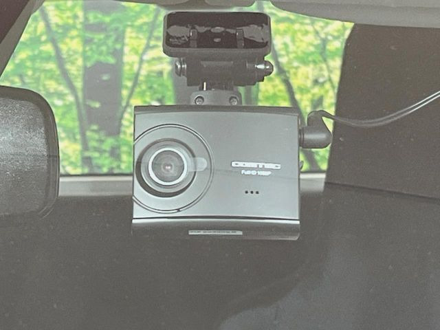 �y�h���C�u���R�[�_�[�z���S�E���S�ȃJ�[���C�t�ɕK�{�̃h���C�u���R�[�_�[�𑕔�!���s���͂������A������^�]�⎖�̂ɑ��������ۂ̏󋵂��f���ŋL�^���A����̃��X�N�ɔ����܂��B