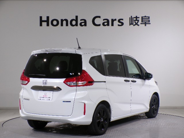 フリード1.5 ハイブリッド G