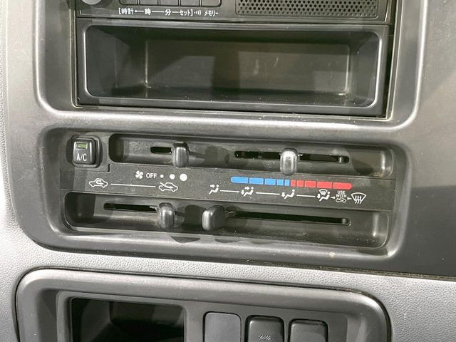 �����~�������Ă��S�Ȃɉ��K�ȋ󒲂�͂��Ă����A�_�C�������G�A�R���𑕔���