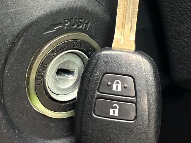 ���L�[���X�G���g���[!�{�^��1�ŁA�L�[�������Ȃ��Ă��h�A�̊J���\�ł���