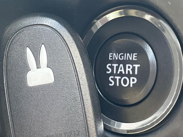 �y�L�[���X�X�^�[�g�V�X�e���z�J�o����|�P�b�g�ɓ��ꂽ�܂܂ł��h�A�̎{���E�������\�ȃX�}�[�g�L�[�𑕔��B�G���W���̃I���E�I�t�����J�M�����o���K�v����������Ƃ��Ă��֗��ł���