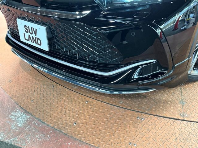 クラウンクロスオーバー2.5 G アドバンスト レザー パッケージ E-Four 4WD