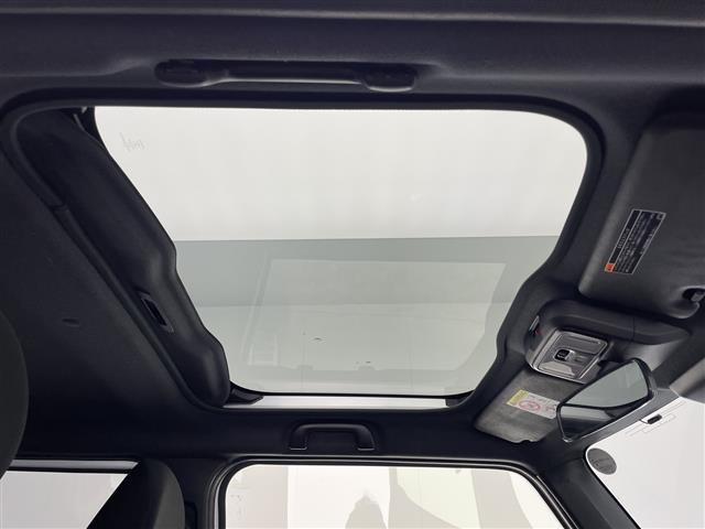 タフトG ダーククロム ベンチャー