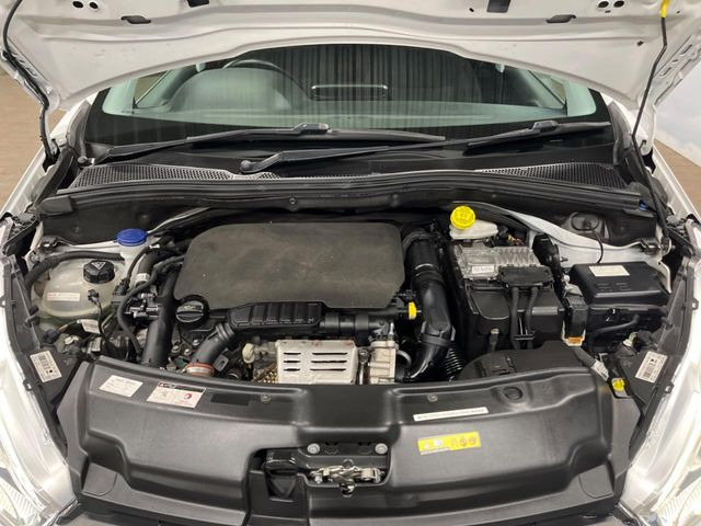 �����X�ł́A�e���[�J�[�̐�p�f�f�e�X�^�[�𓱓��B���Ǝ��i�����e�N�j�J���X�^�b�t���풓���Ă���܂��̂ŁA������̍ۂɂ����S���Ă����p���������܂��B