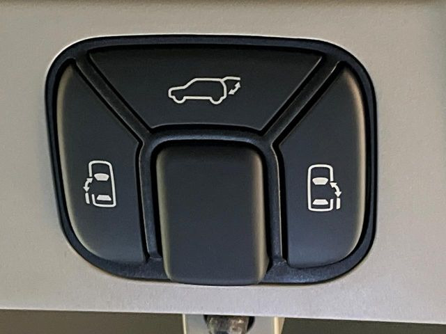 �y�����p���[�X���C�h�h�A�z�X�}�[�g�L�[��^�]�Ȃ̃X�C�b�`�Ō�ȗ����X���C�h�h�A�̊J���\���d��������͂����ăh�A���J����K�v�������A�����Ȃ��q�l�ł��ȒP�ɊJ���߂ł����K�ł���