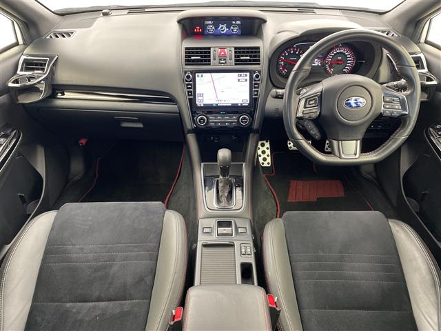 WRXS4 2.0 GT-S アイサイト 4WD