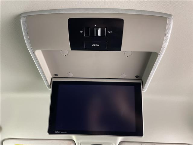 オデッセイ2.4 アブソルート X ホンダ センシング