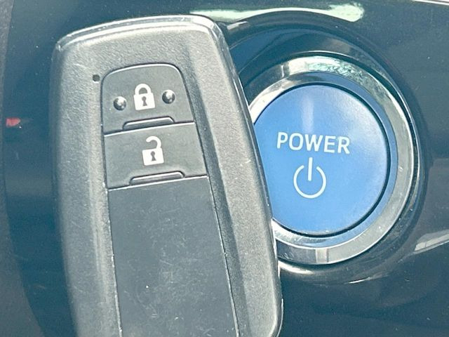 �y�C���e���W�F���g�L�[�z�J�o����|�P�b�g�ɓ��ꂽ�܂܂ł��h�A�̎{���E�������\�ȃX�}�[�g�L�[�𑕔��B�G���W���̃I���E�I�t�����J�M�����o���K�v����������Ƃ��Ă��֗��ł���