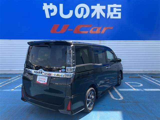 ヴォクシー2.0 ZS 煌