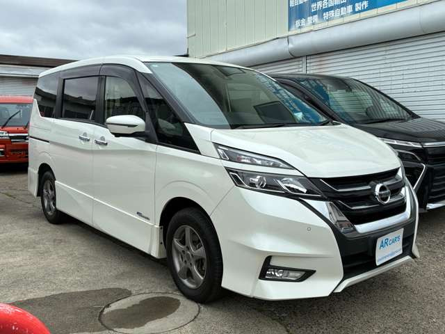 セレナ2.0 ハイウェイスター VセレクションII 4WD