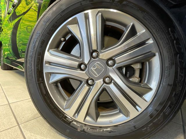 �y����16�C���`�A���~�z�C�[���z�O�ςɃ}�b�`���������A���~�z�C�[���𑕒����Ă���܂��B�e��ЊO�A���~�z�C�[����A�X�^�b�h���X�^�C�����戵�����Ă���܂��B���񂲑��k����������