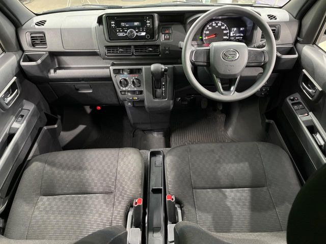 �O���[�v���݌ɐ���30,000��!!�S���̌n��X���烁�[�J�[�E�Ԏ��킸���Љ�o����̂ŁA���Ȃ��Ƀs�b�^���̂��Ԃ�������͂��ł���܂��͂��₢���킹��������