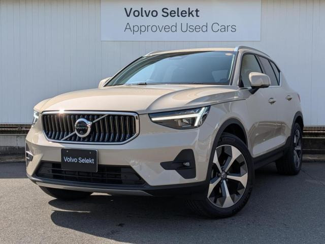 XC40ウルトラ B4 AWD 4WD