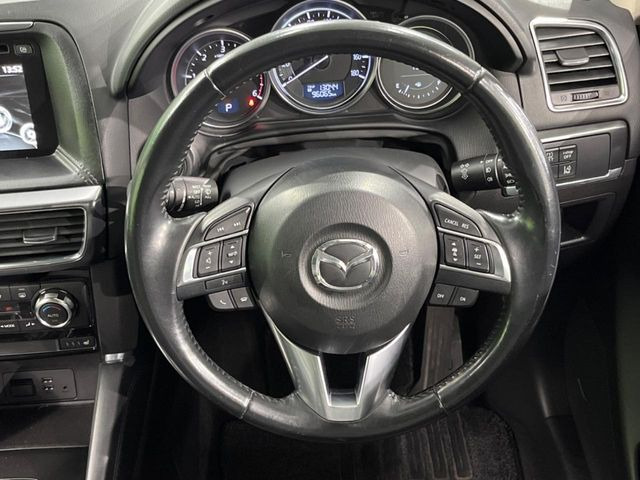 �y�����v�����X�e�A�����O�z�㎿�Ȋv���g�p���邱�ƂŁA��ɂ����������݂ƂĂ��^�]���₷���n���h���ł���