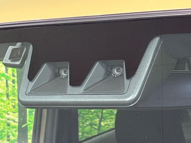 �y�X�}�[�g�A�V�X�g�z���s���ɑO���̎ԗ�����F�����A�Փ˂������Ȏ��͌x��ƃu���[�L�ŏՓˉ���Ɣ�Q�y�����A�V�X�g�B�����S�Ƀh���C�u�����y���݂��������܂��B