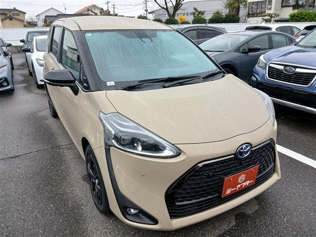 シエンタハイブリッド 1.5 ファンベース G グランパー