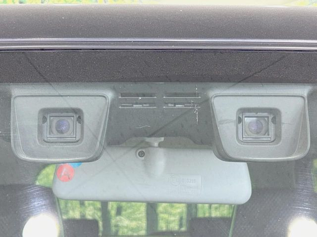 �y�X�Y�L �Z�[�t�e�B�T�|�[�g�z���s���ɑO���̎ԗ�����F�����A�Փ˂������Ȏ��͌x��ƃu���[�L�ŏՓˉ���Ɣ�Q�y�����A�V�X�g�B�����S�Ƀh���C�u�����y���݂��������܂��B