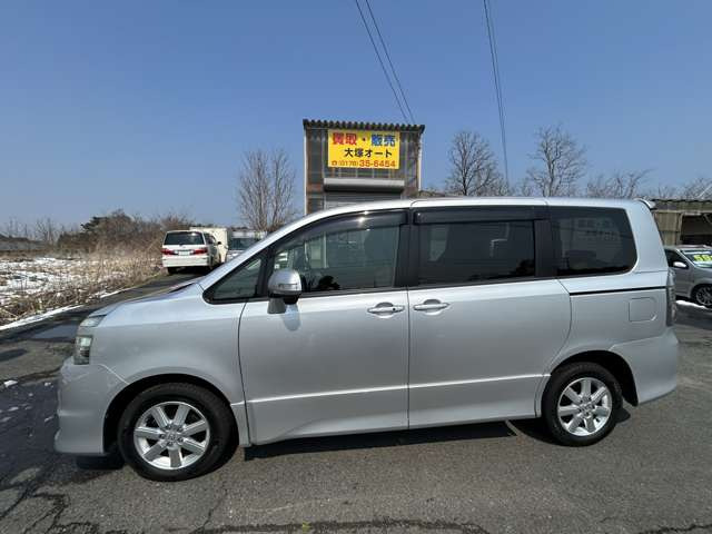 ヴォクシー2.0 Z 4WD