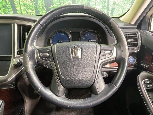 �y�����v�����X�e�A�����O�z�㎿�Ȋv���g�p���邱�ƂŁA��ɂ����������݂ƂĂ��^�]���₷���n���h���ł���