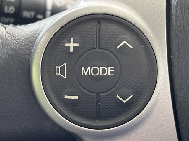 �y�X�e�A�����O�X�C�b�`�z�^�]���A�O������ڐ������炷���ƂȂ��A�I�[�f�B�I���̑��삪�\�ȕ֗��@�\!���S&���K�ȃh���C�u�����o���Ă���܂���