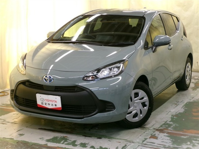 アクア1.5 X E-Four 4WD