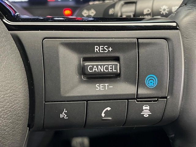 �y�v���p�C���b�g�z�������H�ł̒��������s���y��!!�a�؎��Ə��񑖍s�̃V�[���ŁA�A�N�Z���E�u���[�L�E�X�e�A�����O�������Ő��䂵�A�������^�]�̕��S���y�����Ă���܂���