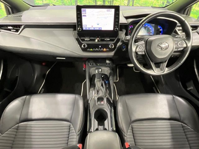 カローラツーリング1.8 ハイブリッド W×B