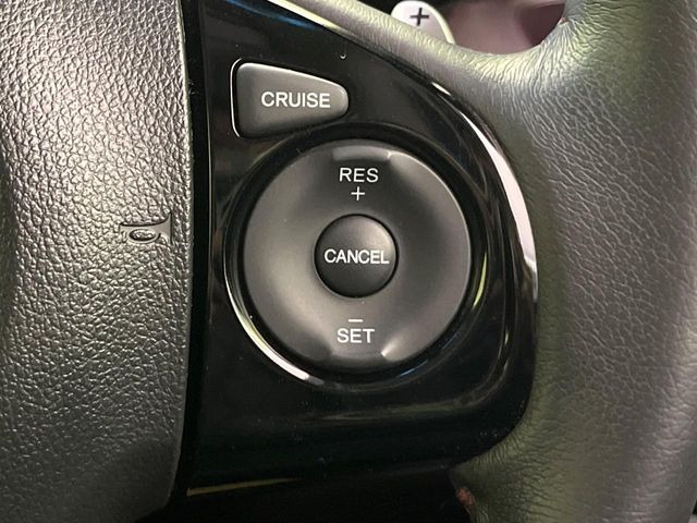 �y�N���[�Y�R���g���[���z�������H�����N���N���s�B�A�N�Z���𗣂��Ă���葬�x�ő��s���ł��A�������^�]���̕��S���y��!�����E�������ȒP�ȃX�C�b�`����Œ����ł��܂��B