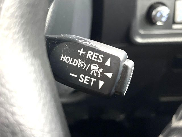 �y���[�_�[�N���[�Y�R���g���[���z�������H�ł̒��������s���y��!!�����ő��x��ۂN���[�Y�R���g���[�����A�Փˌy���V�X�e���ƘA�g���A�O���̎ԗ������m���ĎԊԂ�ۂ悤�ɑ��x���߂��Ă���܂�!!