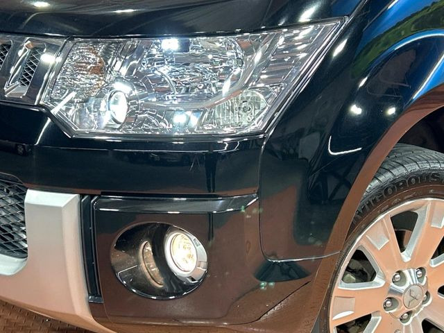 �yHID�w�b�h���C�g�z���ɖ��邭�O�����Ƃ炵�Ă����̂ŁA���V����Ԃ̑��s�������E�ǍD�ň��S���Ă���肢�������܂��B