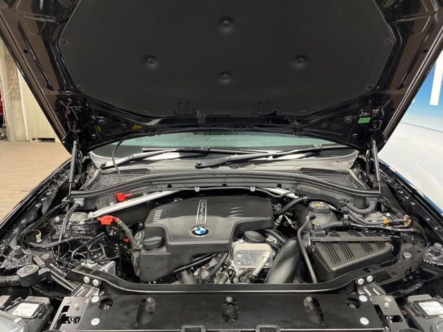 �����X�ł́A�e���[�J�[�̐�p�f�f�e�X�^�[�𓱓��B���Ǝ��i�����e�N�j�J���X�^�b�t���풓���Ă���܂��̂ŁA������̍ۂɂ����S���Ă����p���������܂��B