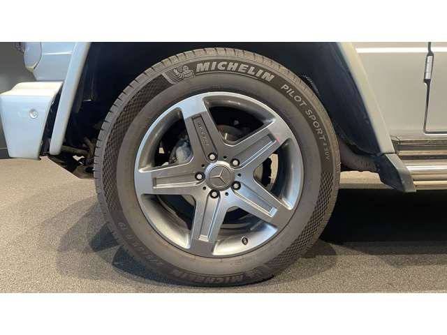 GクラスG550 ロング 4WD