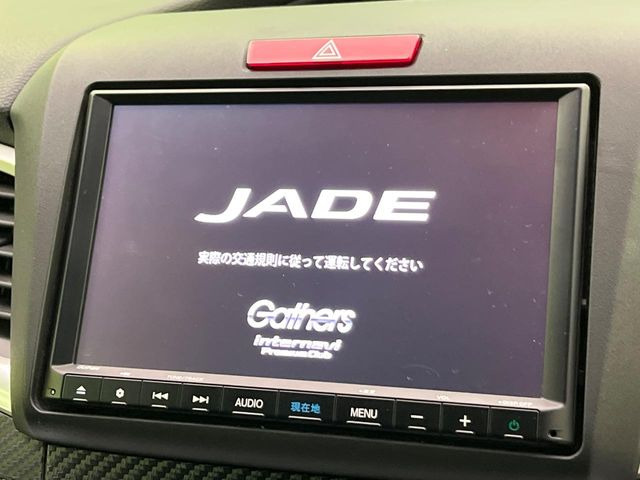 �y���[�J�[�����i�r�z�C���e���A�ɗn�����ރX�^�C���b�V���ȁu��p�݌v�v���[�J�[�i�r�𑕔��􎋔F���⑀�쐫�ȂǊ�{���\�ɂ��D��A���㎿�ȃJ�[���C�t�����y���݂��������܂��B