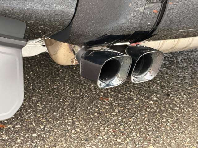 �ЊO�}�t���[�J�b�^�[�B