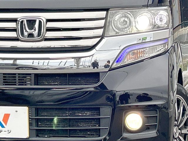 �yHID�w�b�h���C�g�z���ɖ��邭�O�����Ƃ炵�Ă����̂ŁA���V����Ԃ̑��s�������E�ǍD�ň��S���Ă���肢�������܂��B