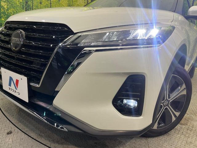 �yLED�w�b�h���C�g�z���V����ԑ��s�����ǍD�Ȏ��E���m�ۂ����S���ĉ^�]�ł��鍂�P�xLED�w�b�h���C�g�𑕔�!�_�����x�������A����d�͂��}�����Ă��܂��B