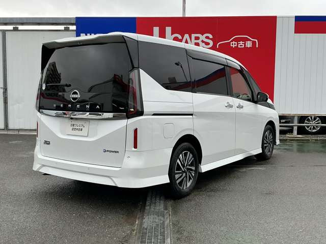セレナ1.4 e-POWER ハイウェイスターV