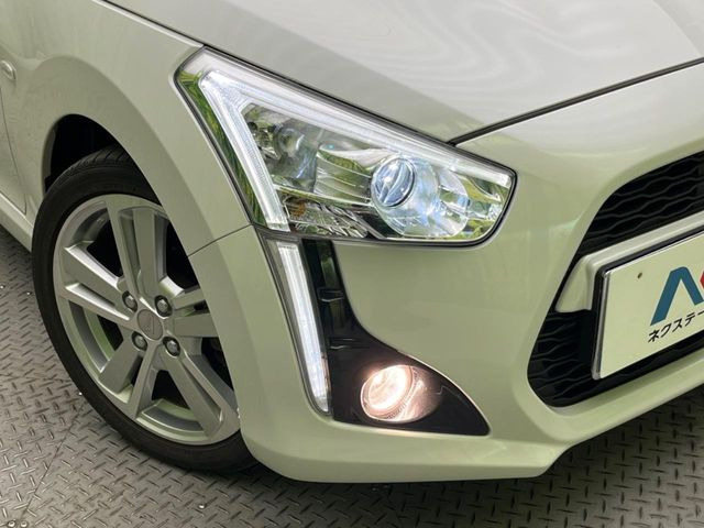 �yLED�w�b�h���C�g�z���V����ԑ��s�����ǍD�Ȏ��E���m�ۂ����S���ĉ^�]�ł��鍂�P�xLED�w�b�h���C�g�𑕔�!�_�����x�������A����d�͂��}�����Ă��܂��B