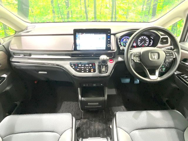 オデッセイ2.0 e:HEV アブソルート EX