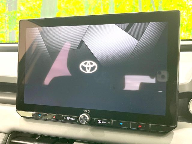 �y12.9�C���` �f�B�X�v���C�I�[�f�B�I�z���ʂ̃f�B�X�v���C��AppleCarPlay��AndroidAuto�����p�\�B�傫�ȉ�ʂŃX�}�z�i�r�A�v���������p���������܂���