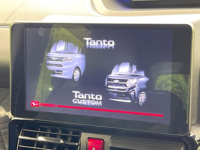 �y�����i�r�z�l�C�̏����i�r�𑕔����Ă���܂��B�i�r�̎g���₷���͂������A�I�[�f�B�I�@�\���[��!�L�����v�◷�s�͂������A�ʋ΂┃�����ȂǕ��i�̃h���C�u���y�����Ȃ�͂���