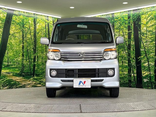 ���Ђł́A�S�ԁw�C�����Ȃ��x�̂��Ԃ̂ݎ�舵���Ă���܂��B��C�o�C���[�ɂ�錵�I�����d����̌�A���Ɍ�̎ԗ��`�F�b�N���s���A�l�N�X�e�[�W���F�肵�����i���Ȓ��ÎԂ����񋟂��Ă���܂��B