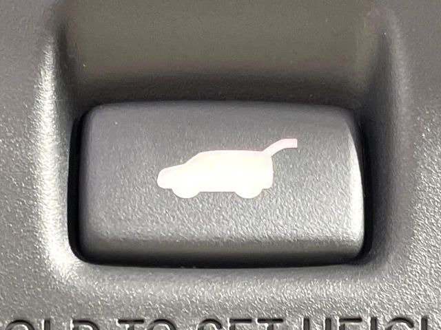 �y�p���[�o�b�N�h�A�z�X�}�[�g�L�[��^�]�Ȃ̃{�^�������������Ń��A�Q�[�g�������ŊJ���܂�!�ו��������Ă��鎞��A�����ʒu�ɂ���o�b�N�h�A��߂�ۂɕ֗��ȋ@�\�ł���